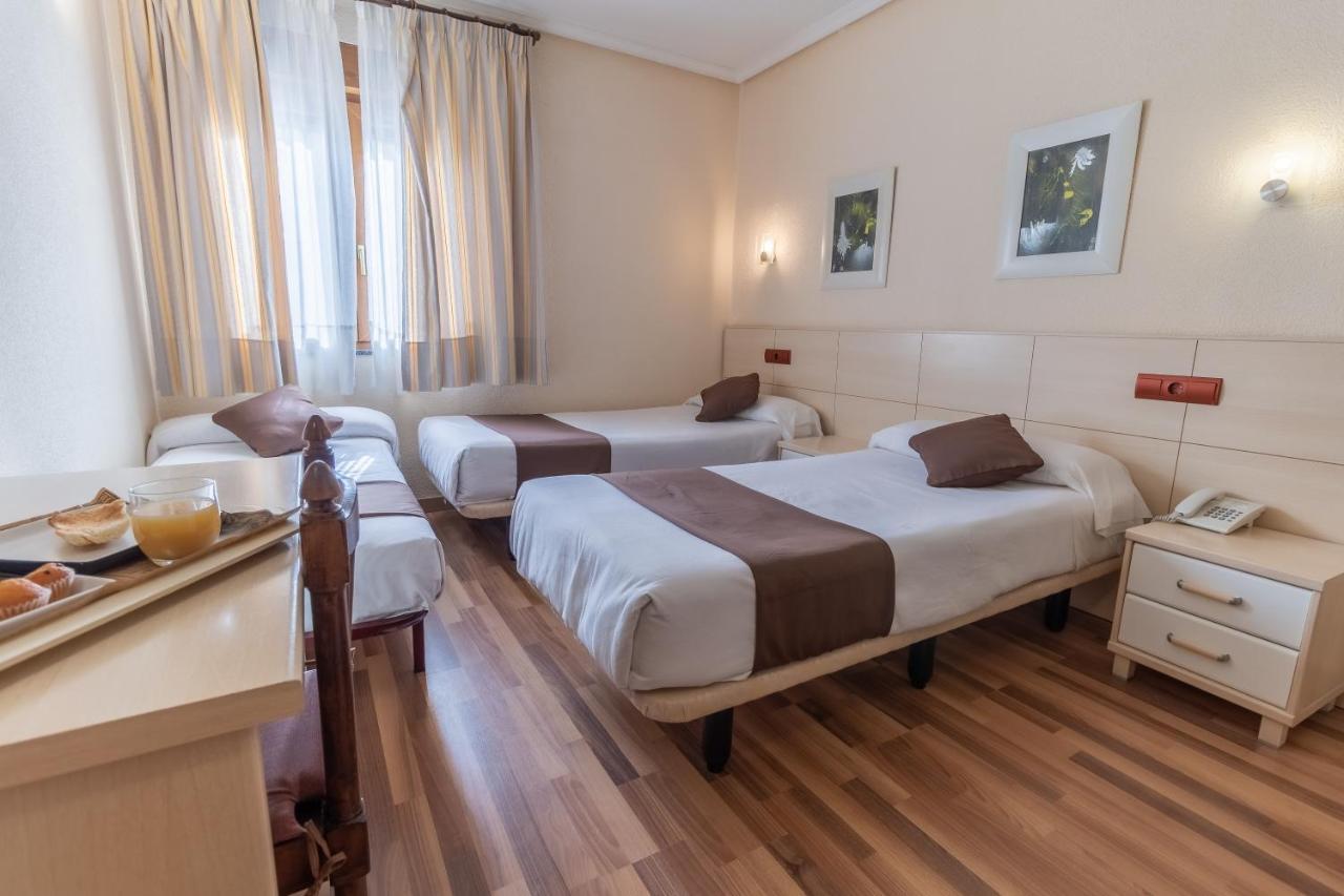 โอสตัล รูรัล เอล กาโญ บาย วิเวเร สเตย์ Hotel Alpedrete ภายนอก รูปภาพ