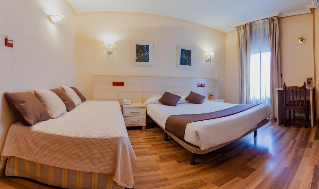 โอสตัล รูรัล เอล กาโญ บาย วิเวเร สเตย์ Hotel Alpedrete ภายนอก รูปภาพ