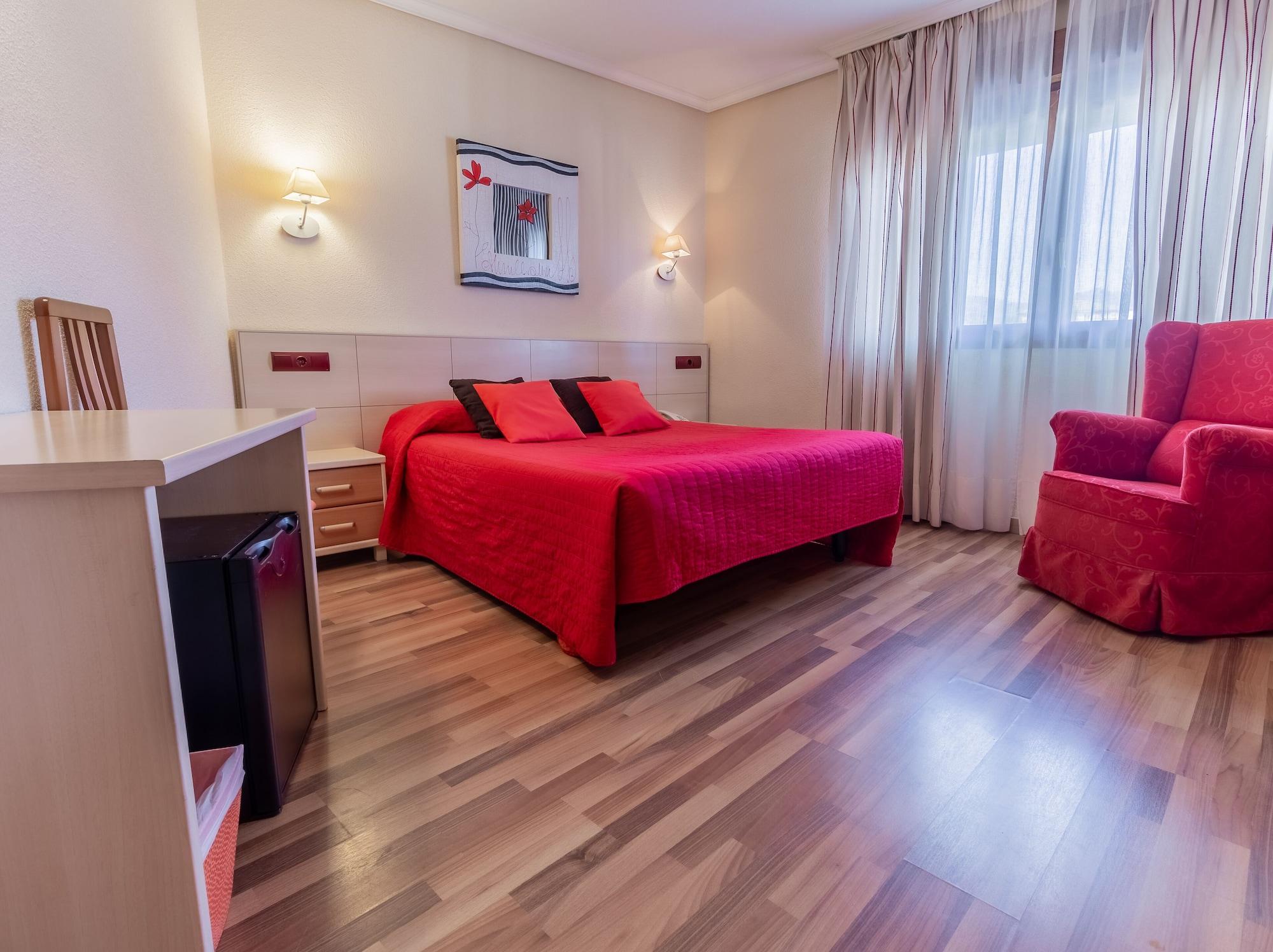 โอสตัล รูรัล เอล กาโญ บาย วิเวเร สเตย์ Hotel Alpedrete ภายนอก รูปภาพ