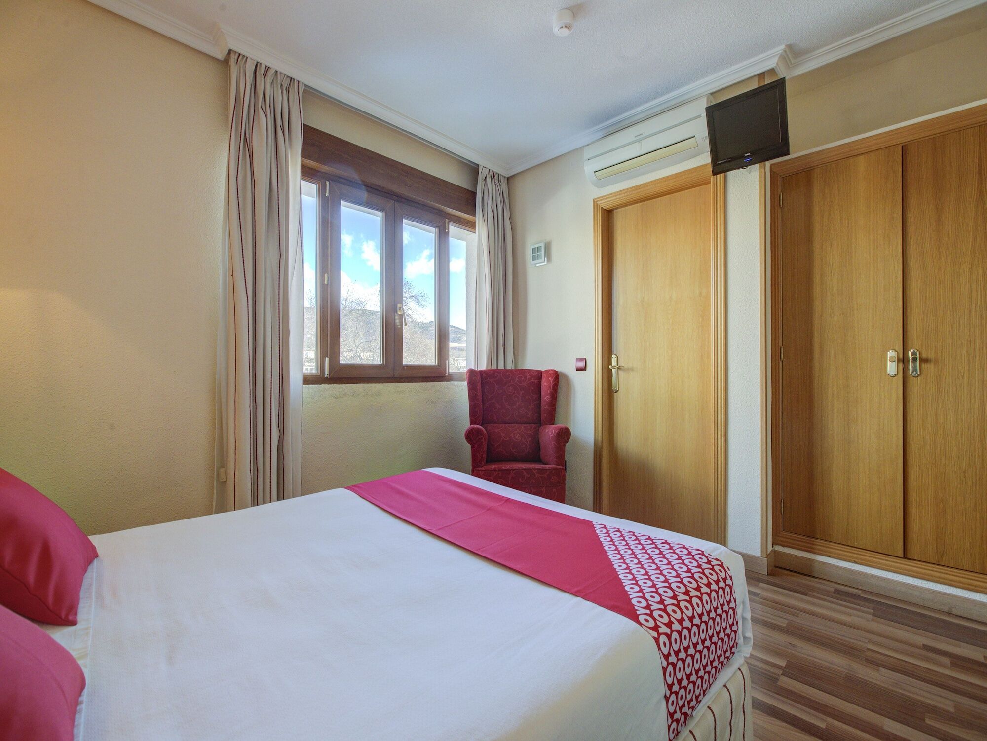 โอสตัล รูรัล เอล กาโญ บาย วิเวเร สเตย์ Hotel Alpedrete ภายนอก รูปภาพ